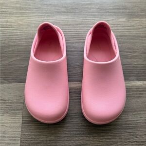 Cat & Jack Pink Slip Ons